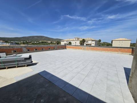 Magnifica propriedade contemporânea em construção