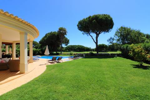 Excelente moradia com vista Golf