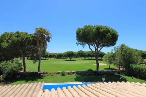 Excelente moradia com vista Golf