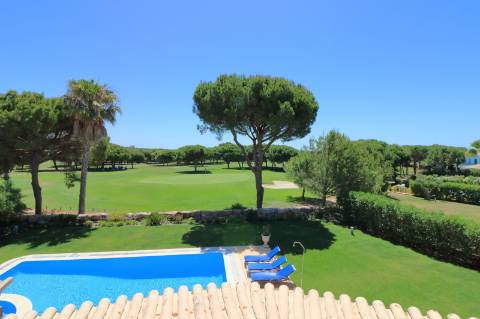 Excelente moradia com vista Golf