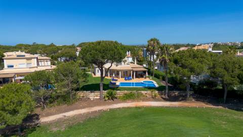 Excelente moradia com vista Golf