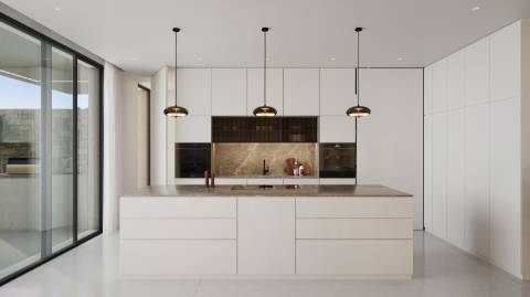 Moradia V4 Nova Chave na Mão Com vista Mar Para Venda