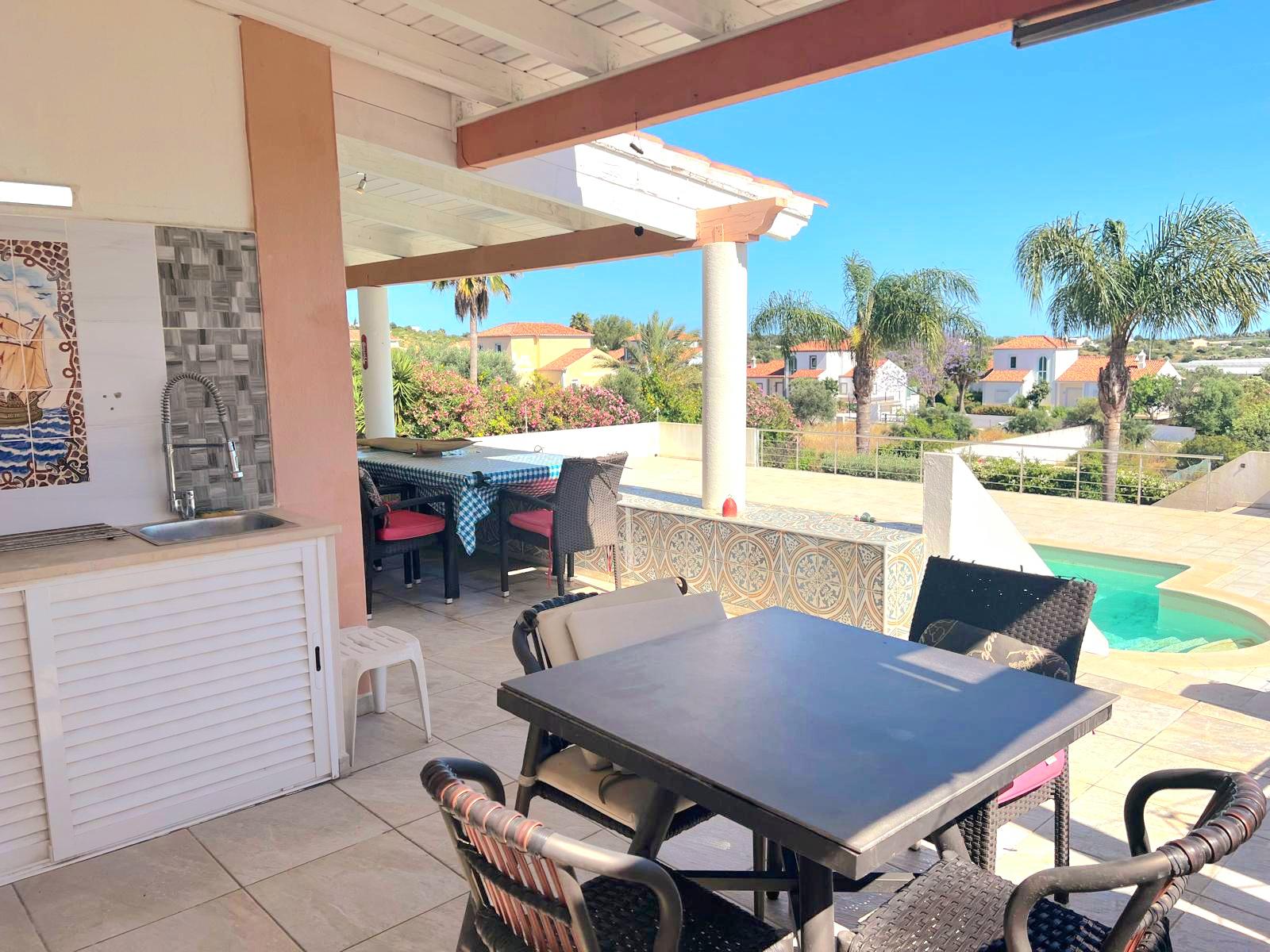 VENDIDA PELA ' TA MAISON DE RÊVE'