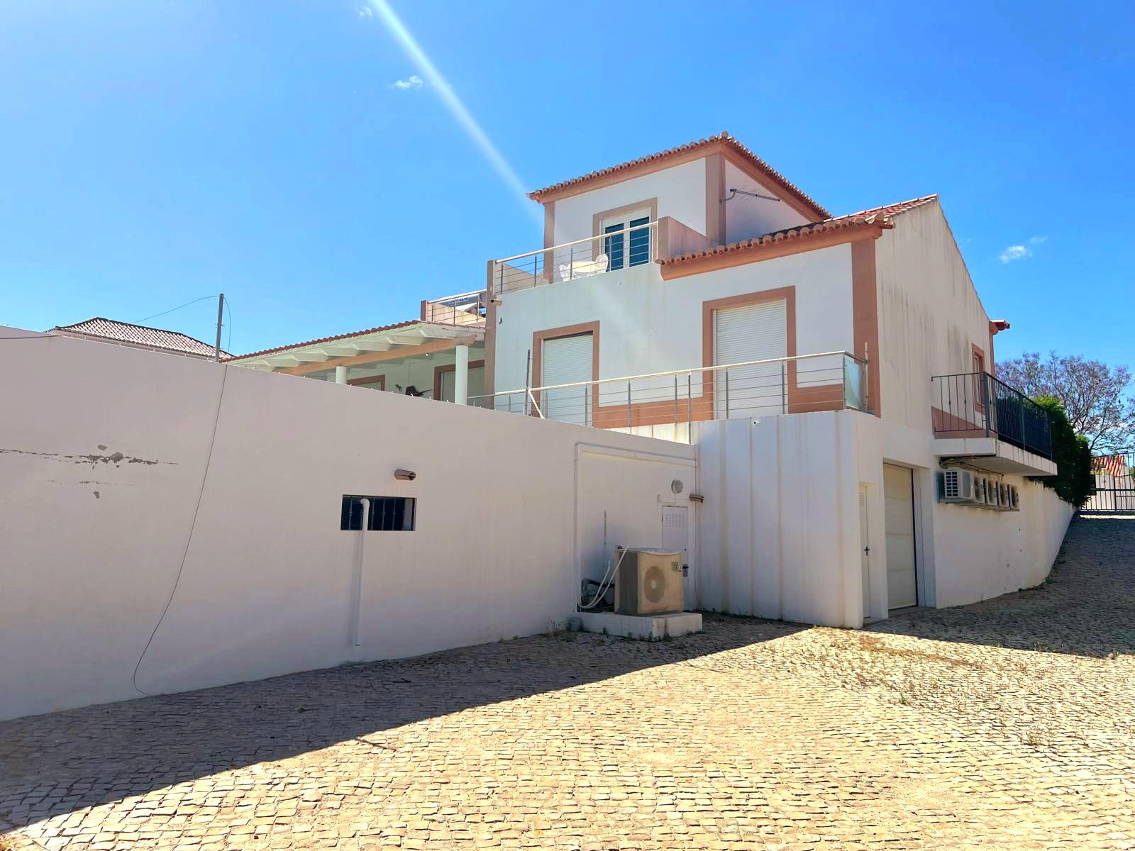 VENDIDA PELA ' TA MAISON DE RÊVE'