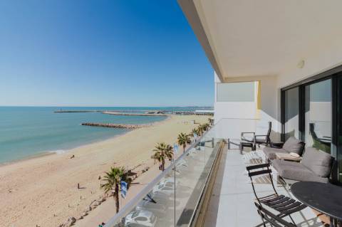 Apartamento T2 Quarteira Frente Mar