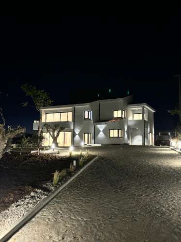 Moradia com 7 quartos em fase final de renovação