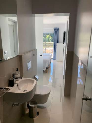 Apartamento de Luxo T2 com Terraço de 42m² no Pine Hills Resort, Vilamoura