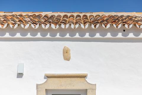 Quinta renovada por uma arquiteta conceituada perto de Estoi