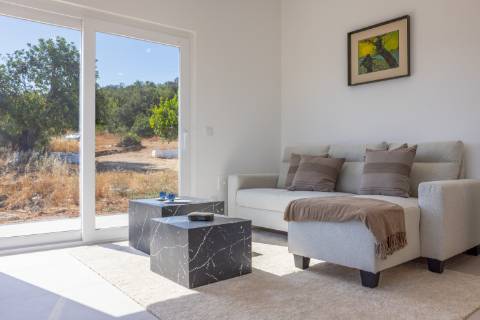 Quinta renovada por uma arquiteta conceituada perto de Estoi