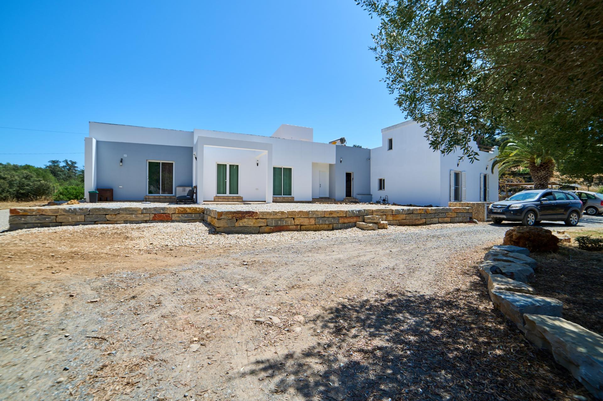 Moradia 6 quartos com piscina perto Moncarapacho.