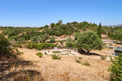Moradia 6 quartos com piscina perto Moncarapacho.