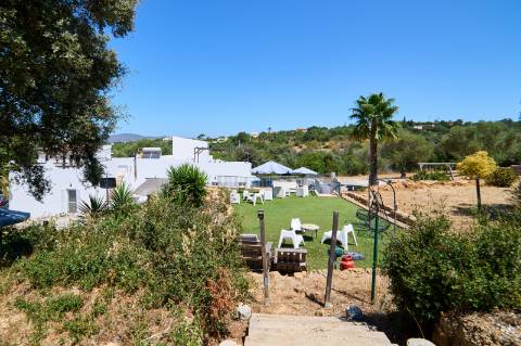 Moradia 6 quartos com piscina perto Moncarapacho.