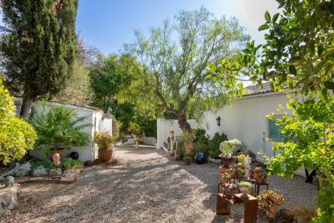 Casa de campo de quatro quartos com piscina, garagem e vista para o mar em São Brás de Alportel, Algarve, Portugal