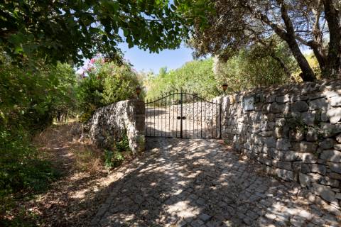 Casa de campo de quatro quartos com piscina, garagem e vista para o mar em São Brás de Alportel, Algarve, Portugal