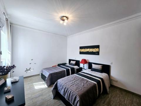 EXCLUSIVIDADE

VENDIDA PELA ' TA MAISON DE RÊVE'