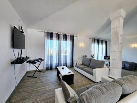 EXCLUSIVIDADE

VENDIDA PELA ' TA MAISON DE RÊVE'