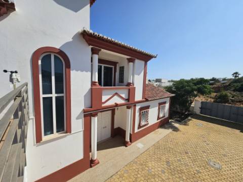 EXCLUSIVIDADE

VENDIDA PELA ' TA MAISON DE RÊVE'