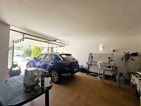 EXCLUSIVIDADE

VENDIDA PELA ' TA MAISON DE RÊVE'