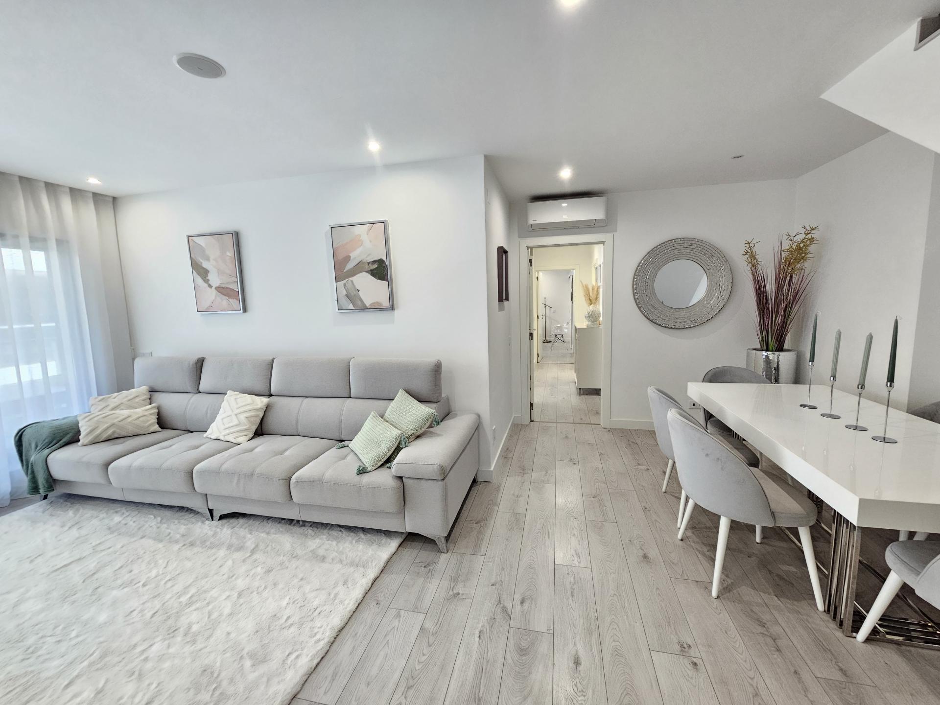 **Duplex 3 quartos de Luxo em Faro - Oportunidade Única! **