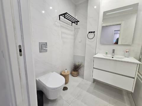 **Duplex 3 quartos de Luxo em Faro - Oportunidade Única! **