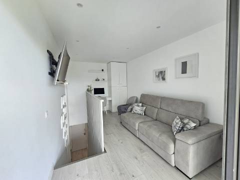 **Duplex 3 quartos de Luxo em Faro - Oportunidade Única! **