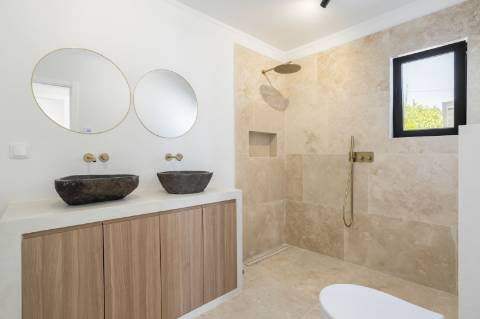 VENDIDA PELA ' TA MAISON DE RÊVE'