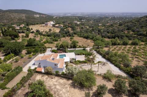 VENDIDA PELA ' TA MAISON DE RÊVE'