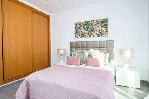 Moradia moderna com detalhes Exclusivos e Piscina Privada próxima da cidade