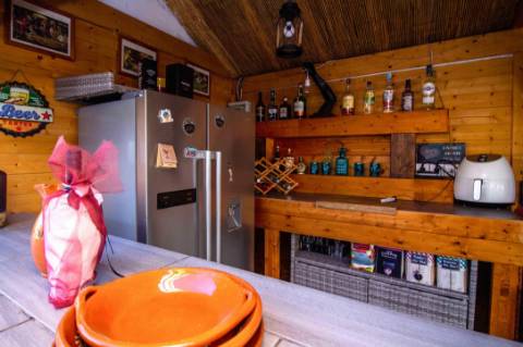 Moradia moderna com detalhes Exclusivos e Piscina Privada próxima da cidade