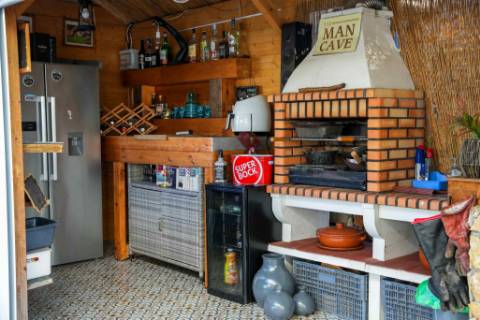 Moradia moderna com detalhes Exclusivos e Piscina Privada próxima da cidade