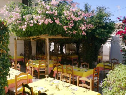 VENDIDA PELA ' TA MAISON DE RÊVE'