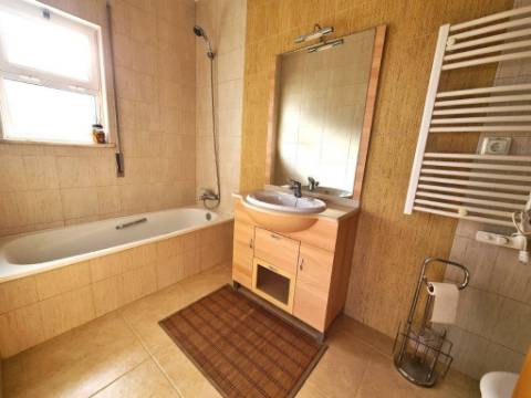 VENDIDA PELA 'TA MAISON DE RÊVE'