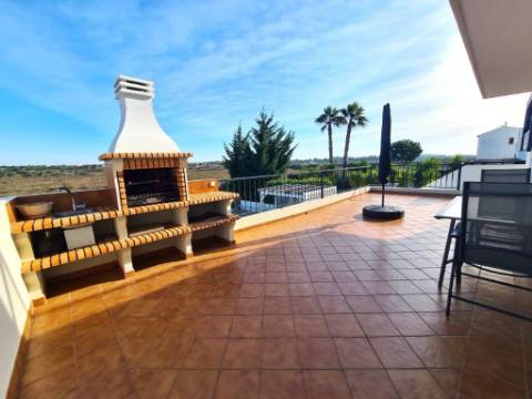 VENDIDA PELA 'TA MAISON DE RÊVE'