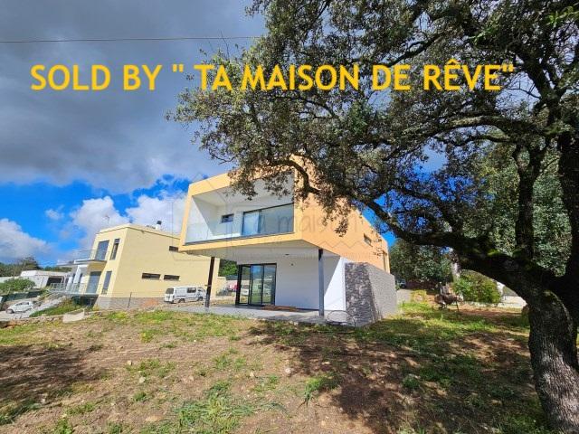 VENDIDA PELA ' TA MAISON DE RÊVE'
