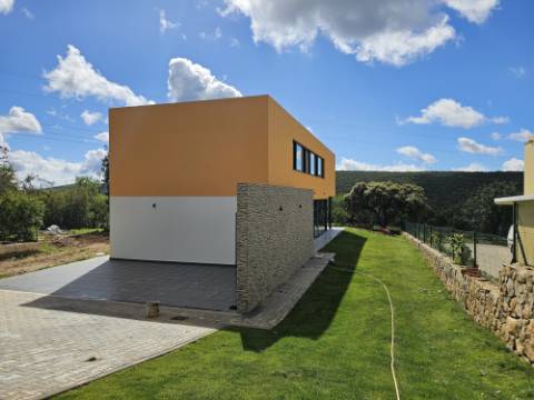 VENDIDA PELA ' TA MAISON DE RÊVE'