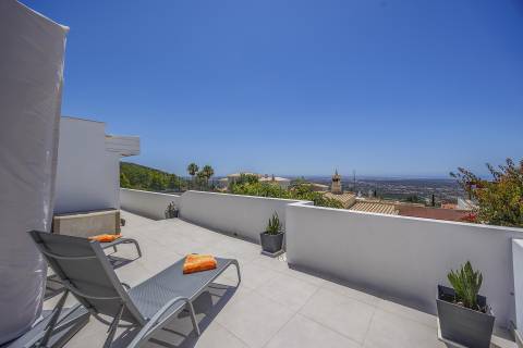 Casa Moderna de 2 quartos + escritório com vista mar