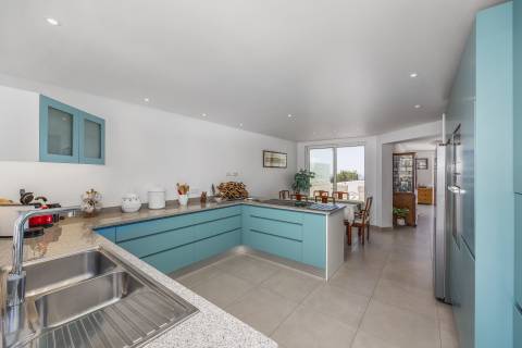 Casa Moderna de 2 quartos + escritório com vista mar