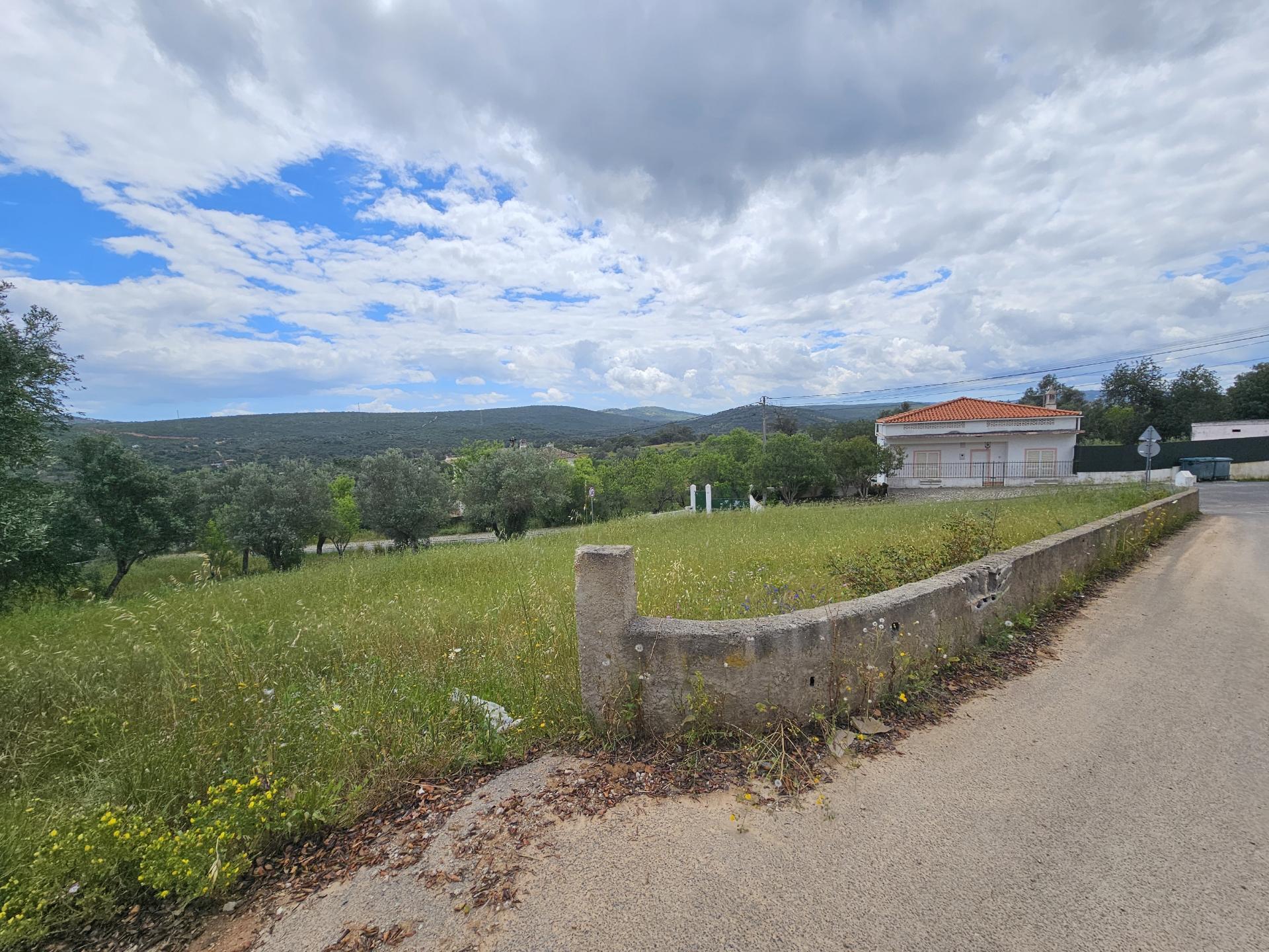 Terreno constructivel com projeto aprovado