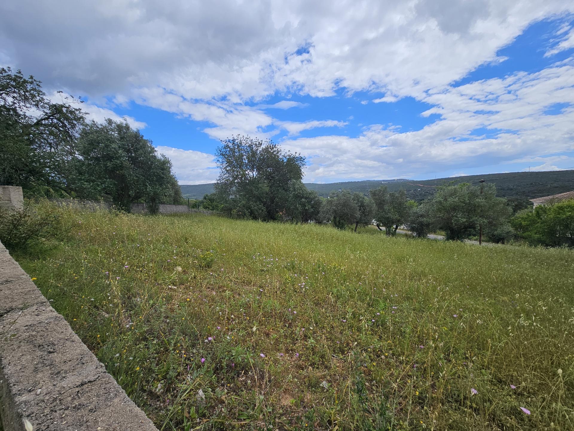 Terreno constructivel com projeto aprovado