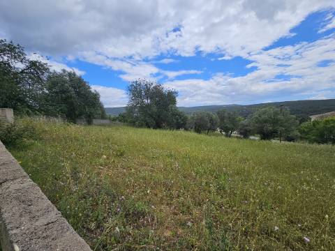 Terreno constructivel com projeto aprovado
