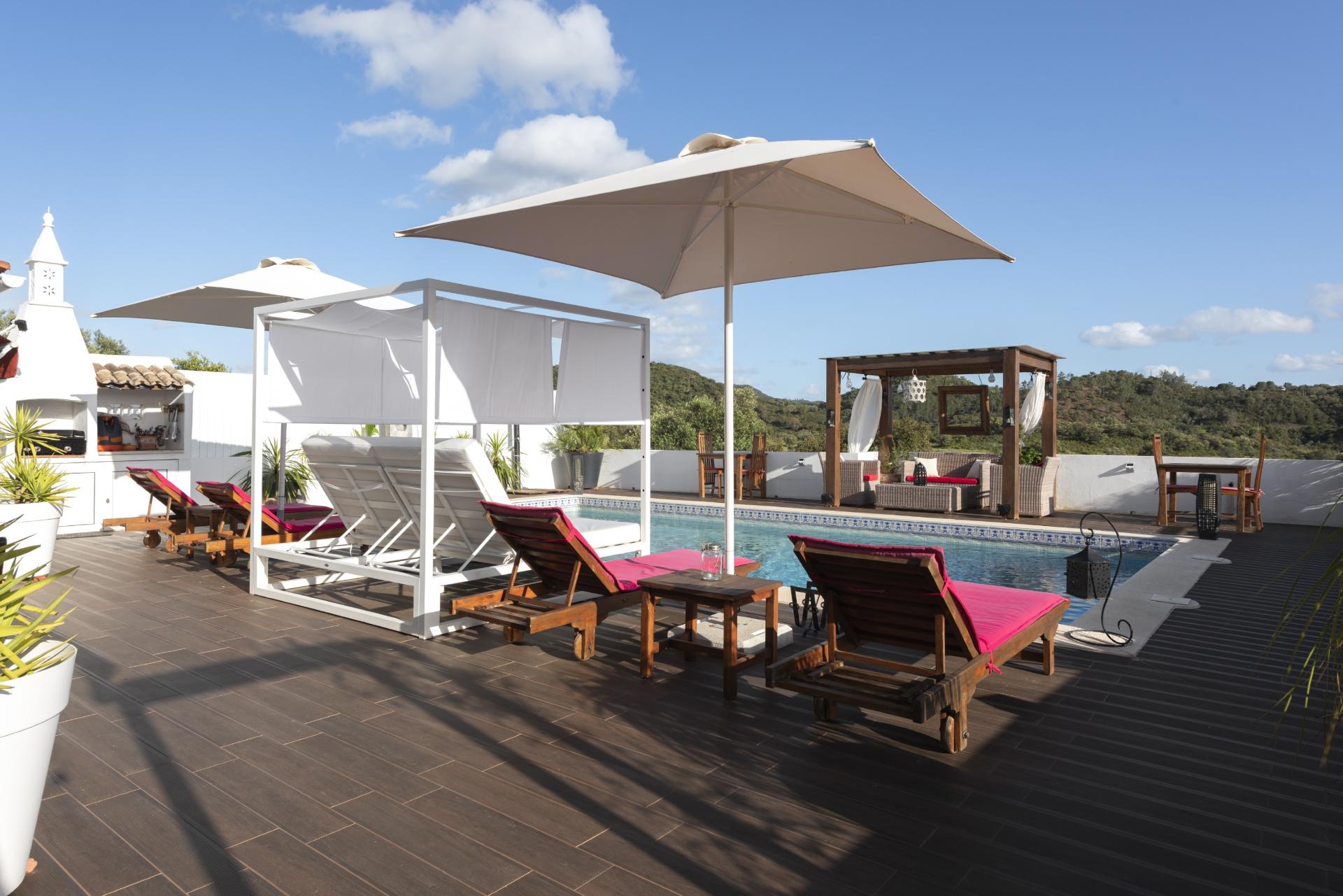 V3 + Chalet com Piscina e Jacuzzi - Vistas Deslumbrantes e Licença AL