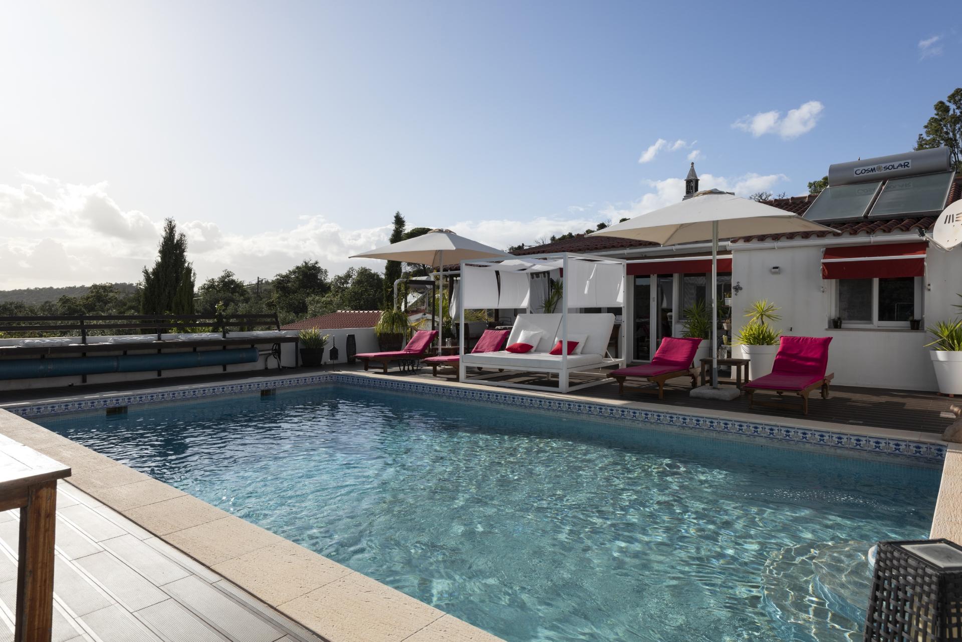 V3 + Chalet com Piscina e Jacuzzi - Vistas Deslumbrantes e Licença AL