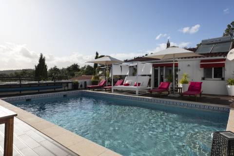 V3 + Chalet com Piscina e Jacuzzi - Vistas Deslumbrantes e Licença AL