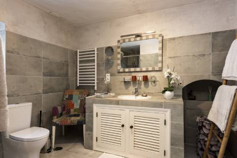 V3 + Chalet com Piscina e Jacuzzi - Vistas Deslumbrantes e Licença AL