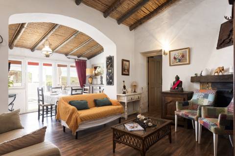 V3 + Chalet com Piscina e Jacuzzi - Vistas Deslumbrantes e Licença AL