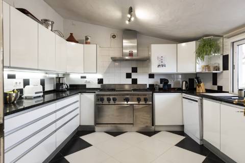 V3 + Chalet com Piscina e Jacuzzi - Vistas Deslumbrantes e Licença AL