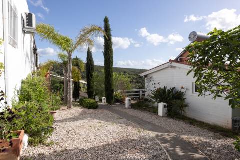 V3 + Chalet com Piscina e Jacuzzi - Vistas Deslumbrantes e Licença AL