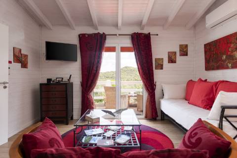 V3 + Chalet com Piscina e Jacuzzi - Vistas Deslumbrantes e Licença AL