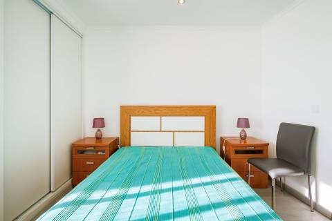 Moradia 2 quartos com piscina + anexo para venda em Loulé