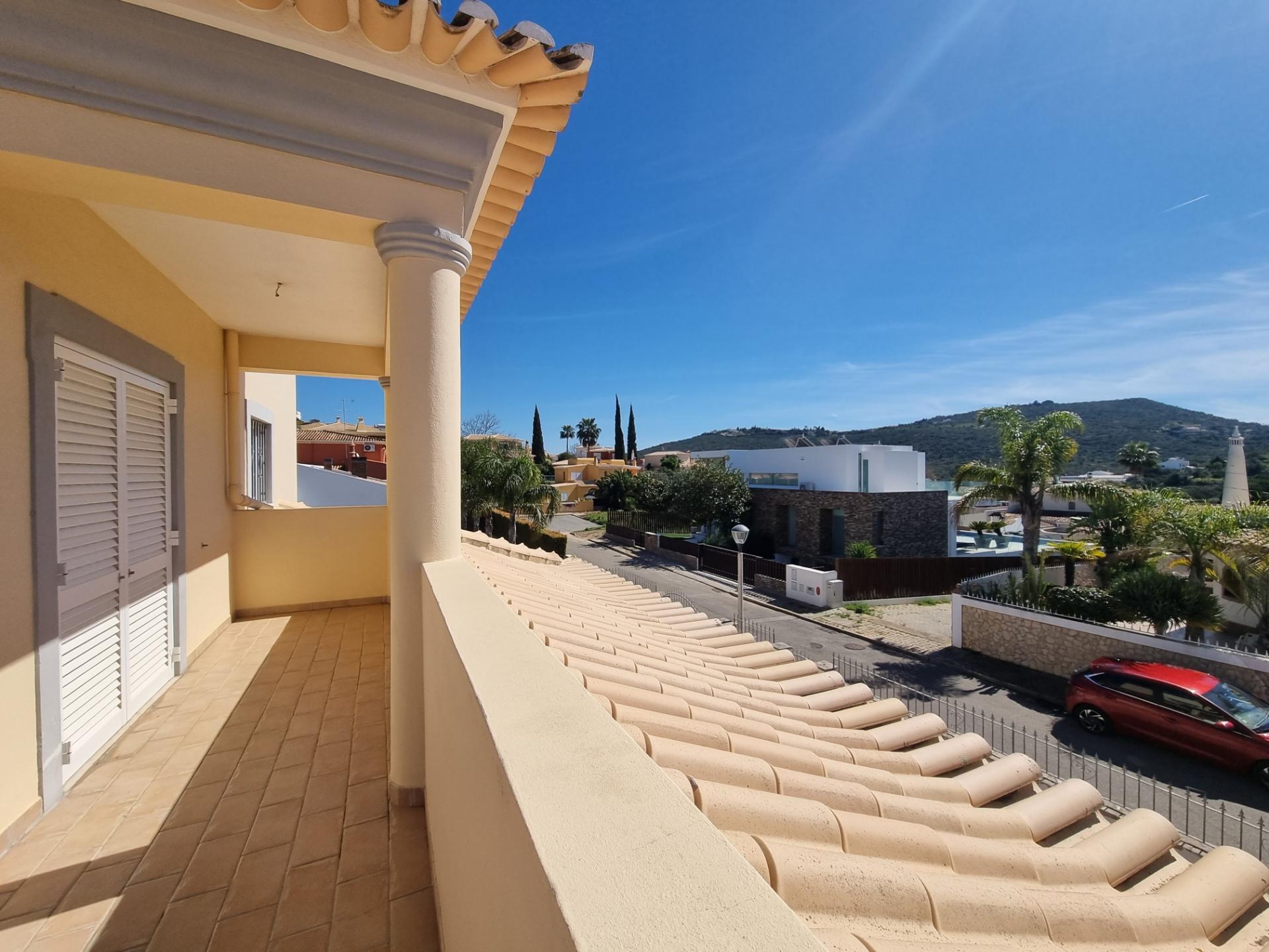 VENDIDA PELA ' TA MAISON DE RÊVE'